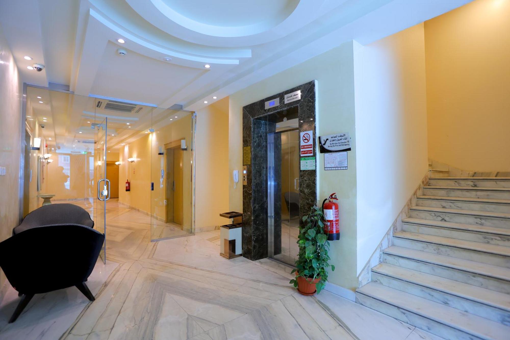 هوستا الملقا Aparthotel Riyadh Exteriör bild